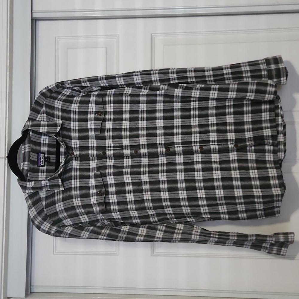 PATAGONIA Button Up